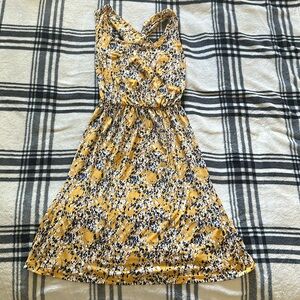 Kaileigh yellow blue floral Tasha dress size small from Stitch Fix NWT